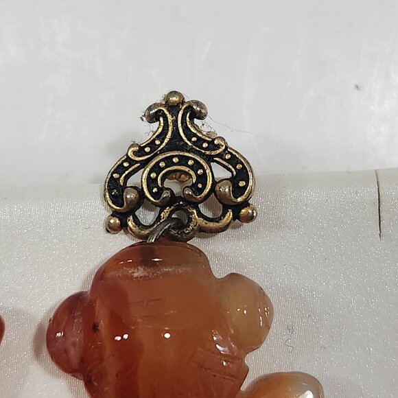 Vintage Large Carved Red Stone Fantail Goldfish Dangle Earrings - Picture 4 of 7